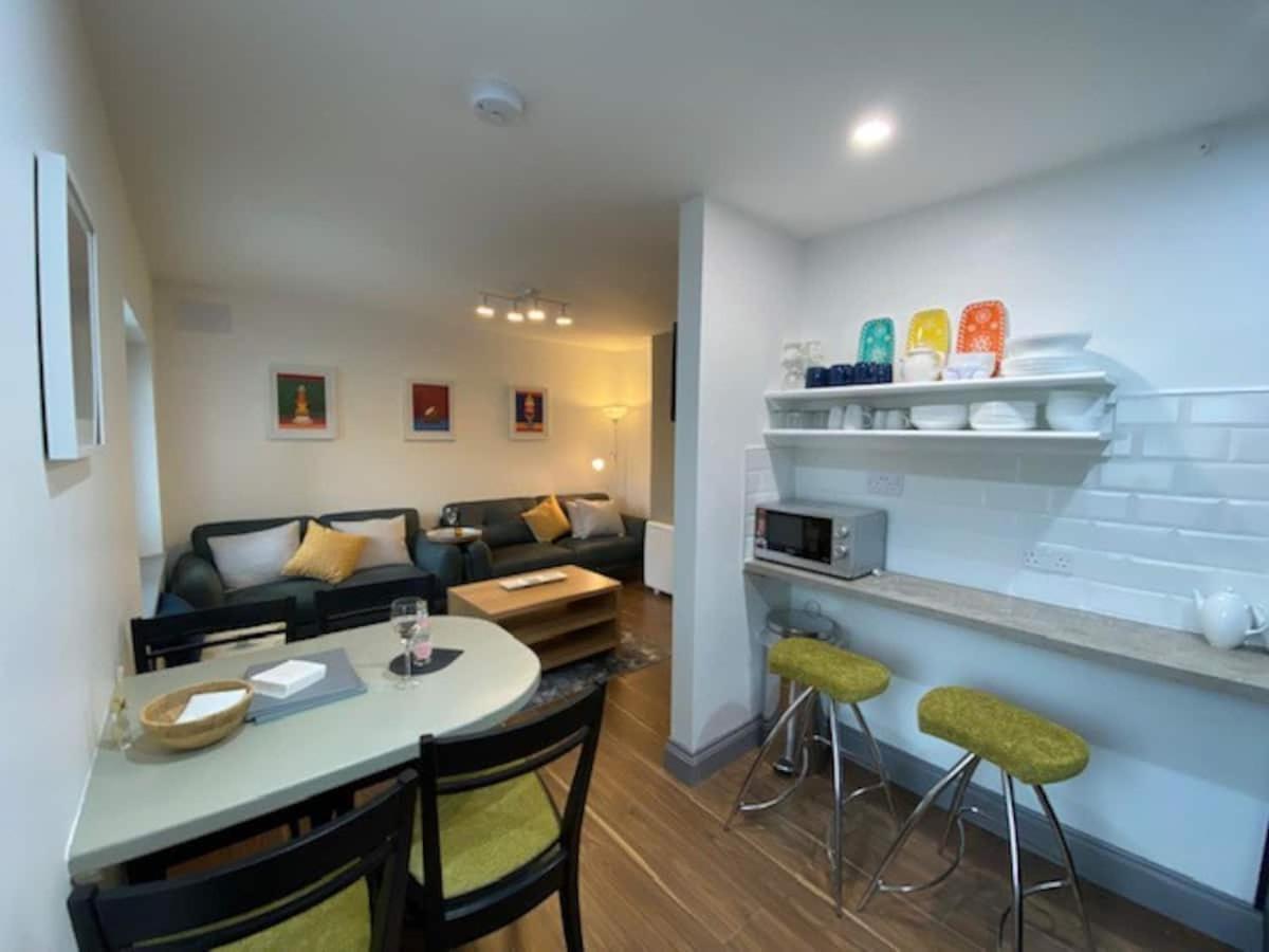 Location Location - Gorgeous 3 Bed Apartment In Killarney Bagian luar foto