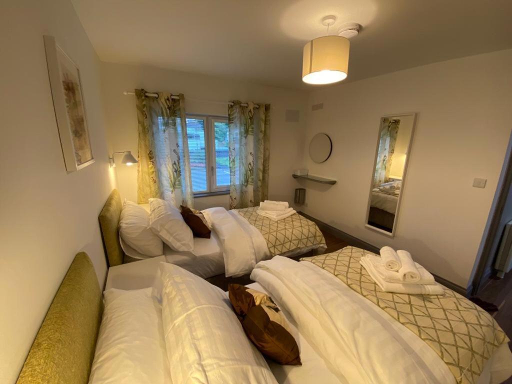 Location Location - Gorgeous 3 Bed Apartment In Killarney Bagian luar foto
