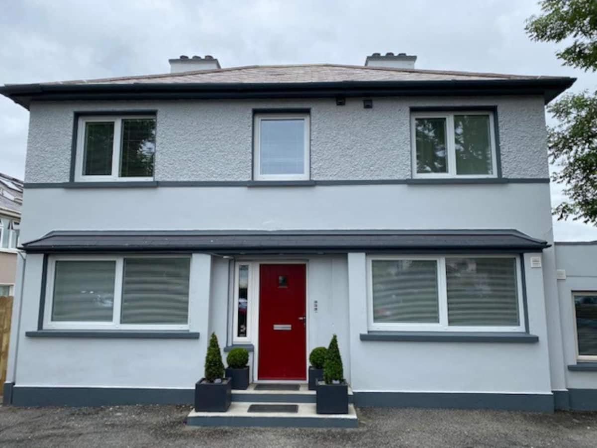 Location Location - Gorgeous 3 Bed Apartment In Killarney Bagian luar foto